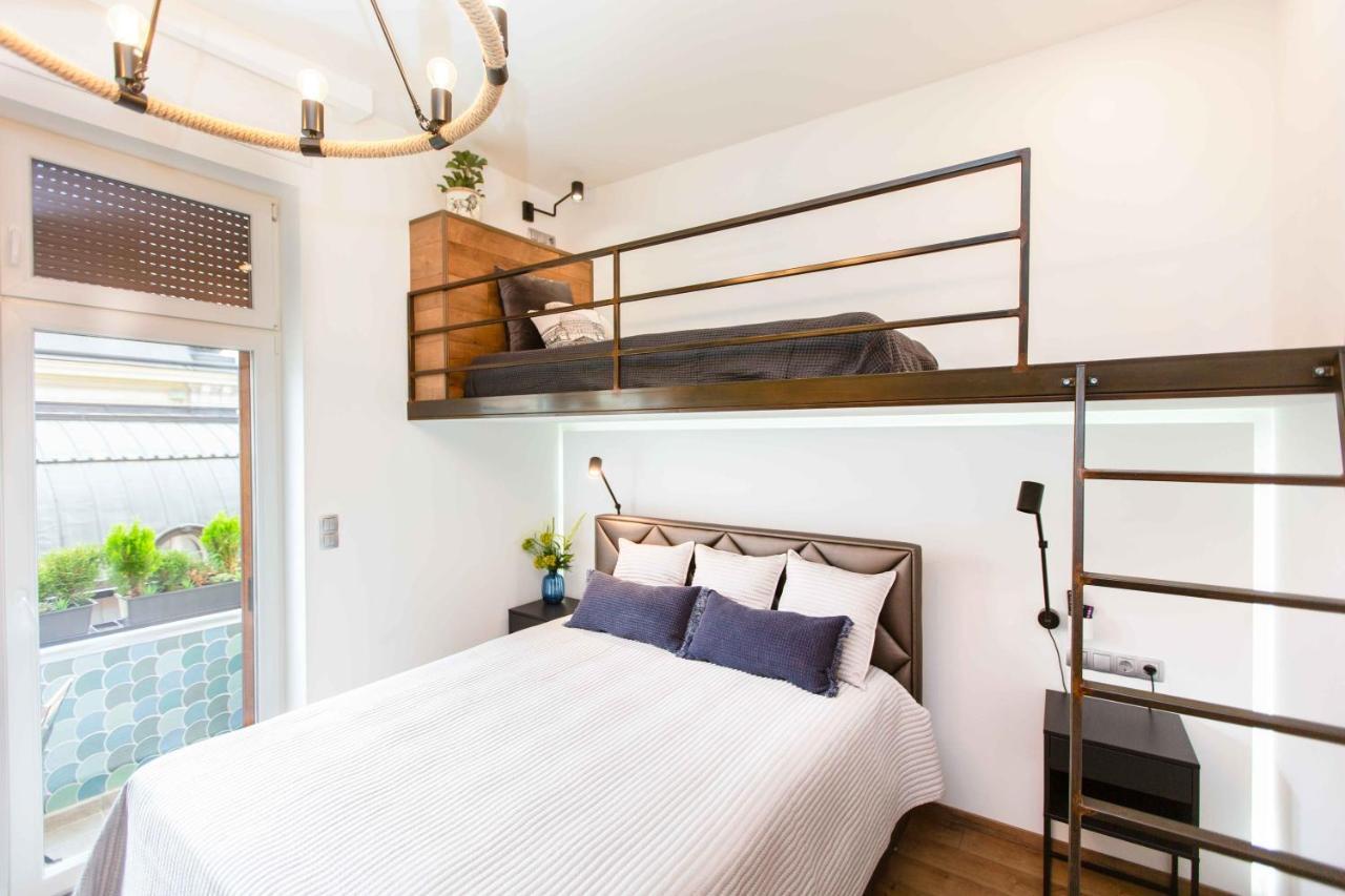 Premium Rooms By Hi5 - Style At The Comedy Theater Budapest Eksteriør billede
